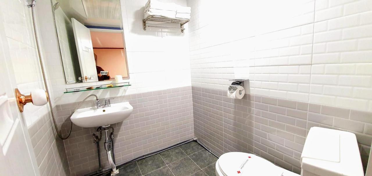 New Sun Guesthouse Myeongdong 서울특별시 외부 사진