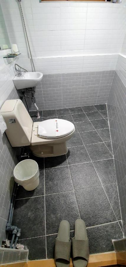 New Sun Guesthouse Myeongdong 서울특별시 외부 사진